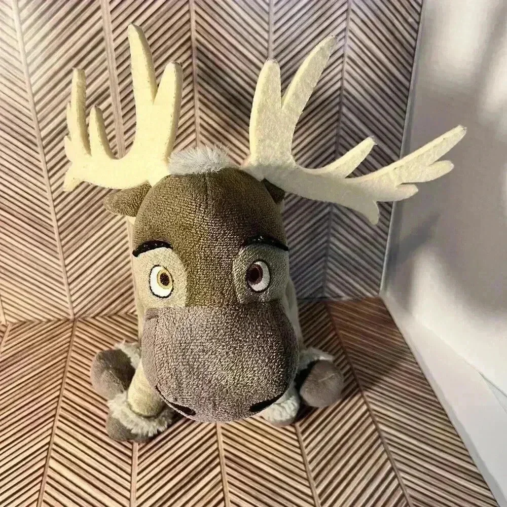 Disney Store Exclusive 16" FROZEN Reindeer Sven Plush Stuffed Animal - Picture 2 of 6